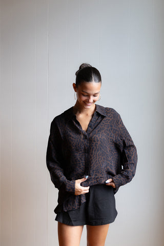 Stevie Button Up
