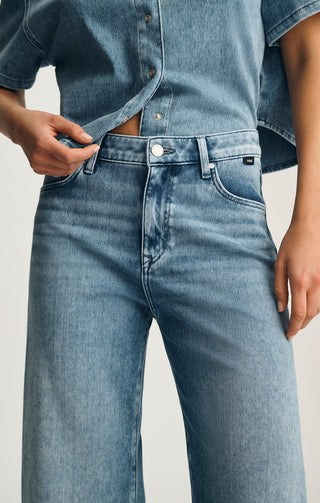 Paloma Mid Rise Move Jeans